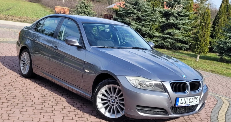 BMW Seria 3 cena 25900 przebieg: 236000, rok produkcji 2010 z Twardogóra małe 562